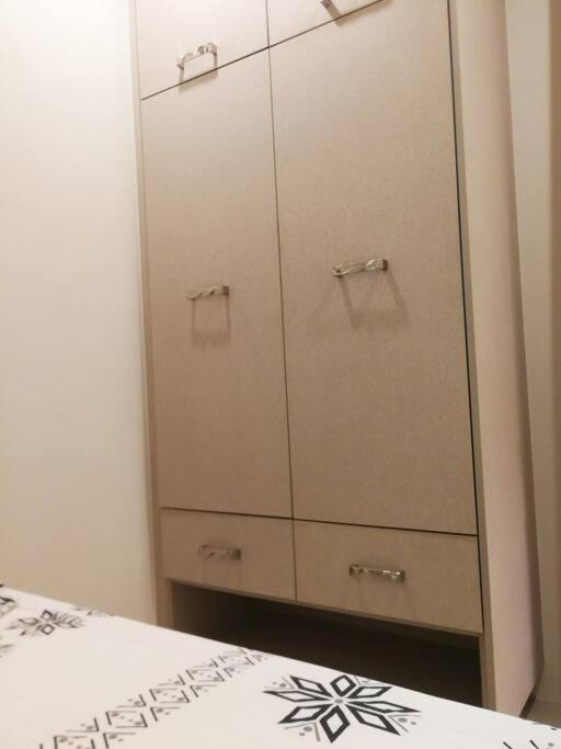Adria Residences - Emerald Garden - 2 Bedroom Unit For 4 Person Manila Exterior foto